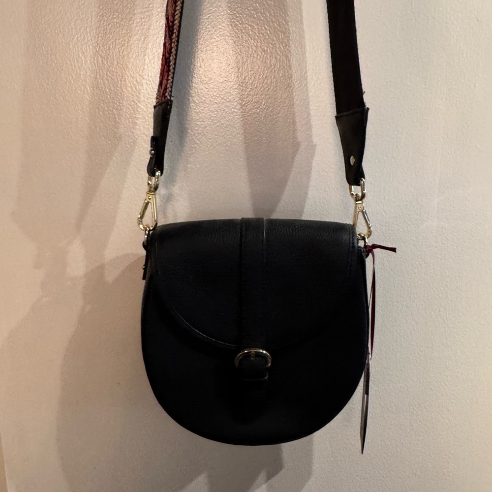 Black Crossbody Bag with Patterned “Guitar” Strap or regular black strap - Picture 8 of 9